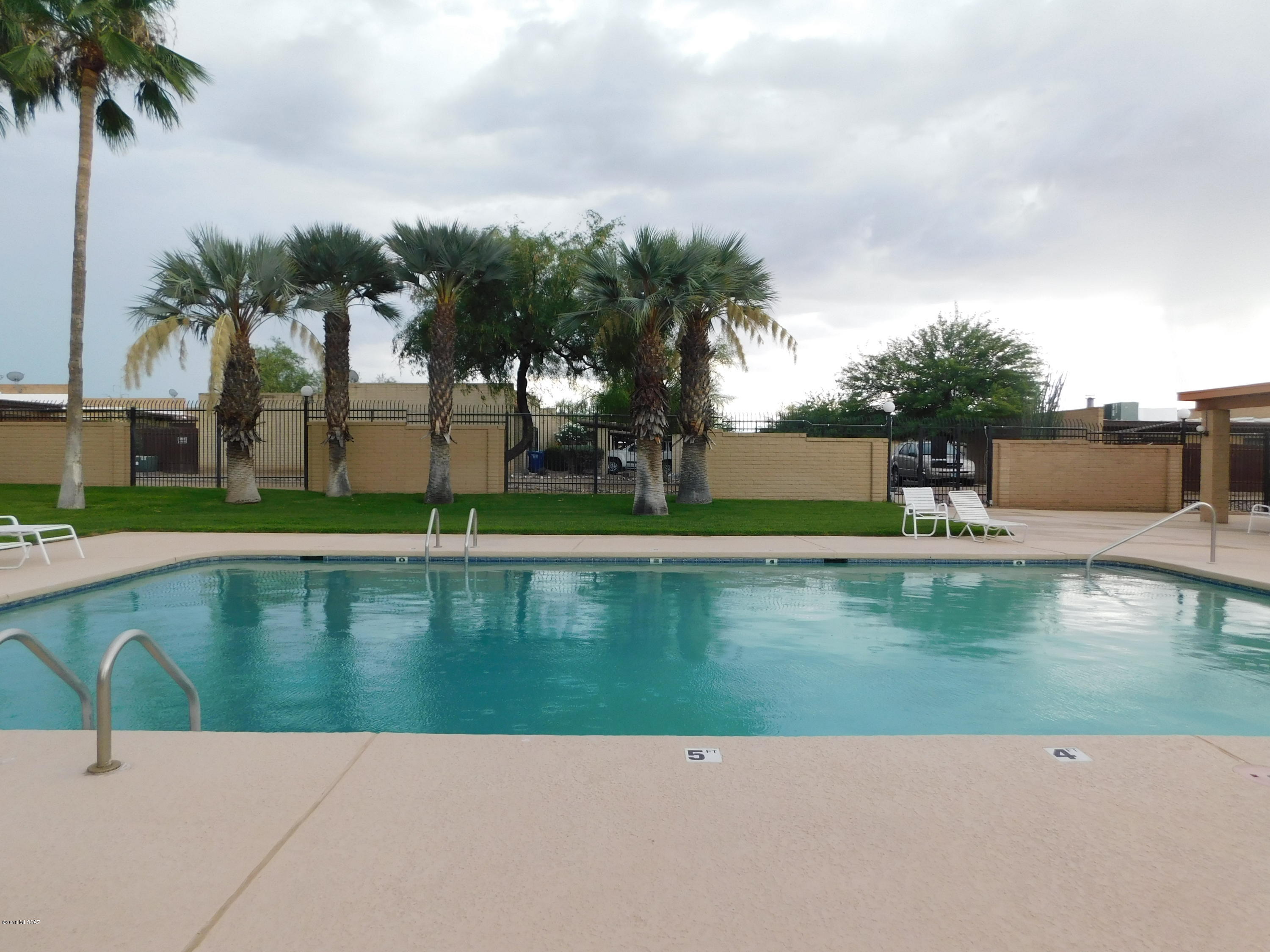 882 South Pantano Road Tucson, AZ 85710 - Photo 13 of 14 Gallery Image 13