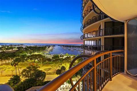 $1,750,000 | 2843 South Bayshore Drive, Unit 11F, Miami, FL 33133