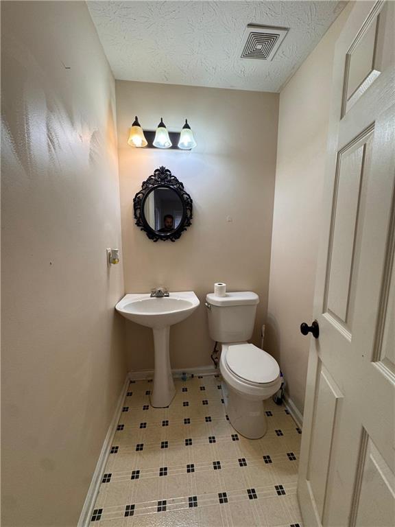 74 Davis Road Dawsonville, GA 30534 - Photo 12 of 14 Gallery Image 12