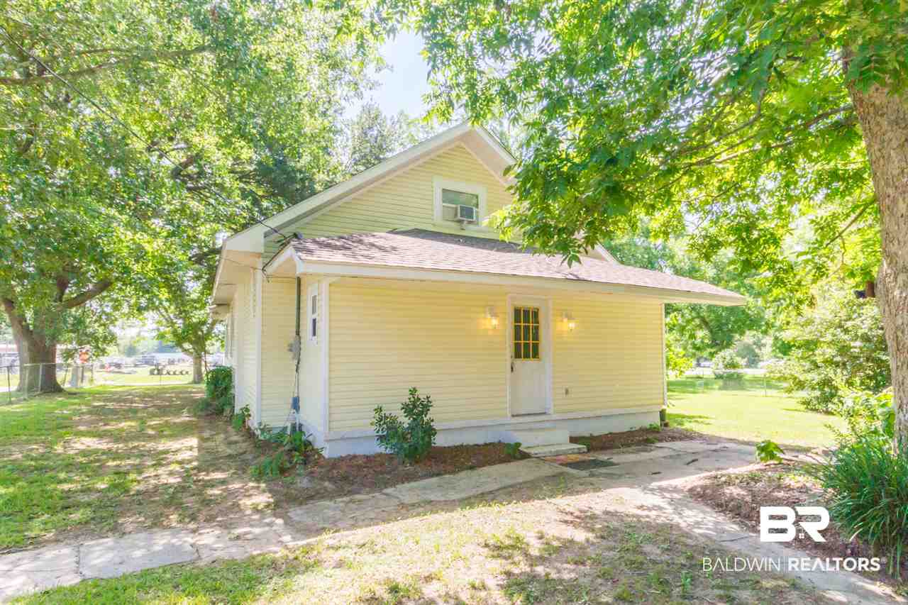 13313 Main Street Elberta, AL 36530 - Photo 4 of 23