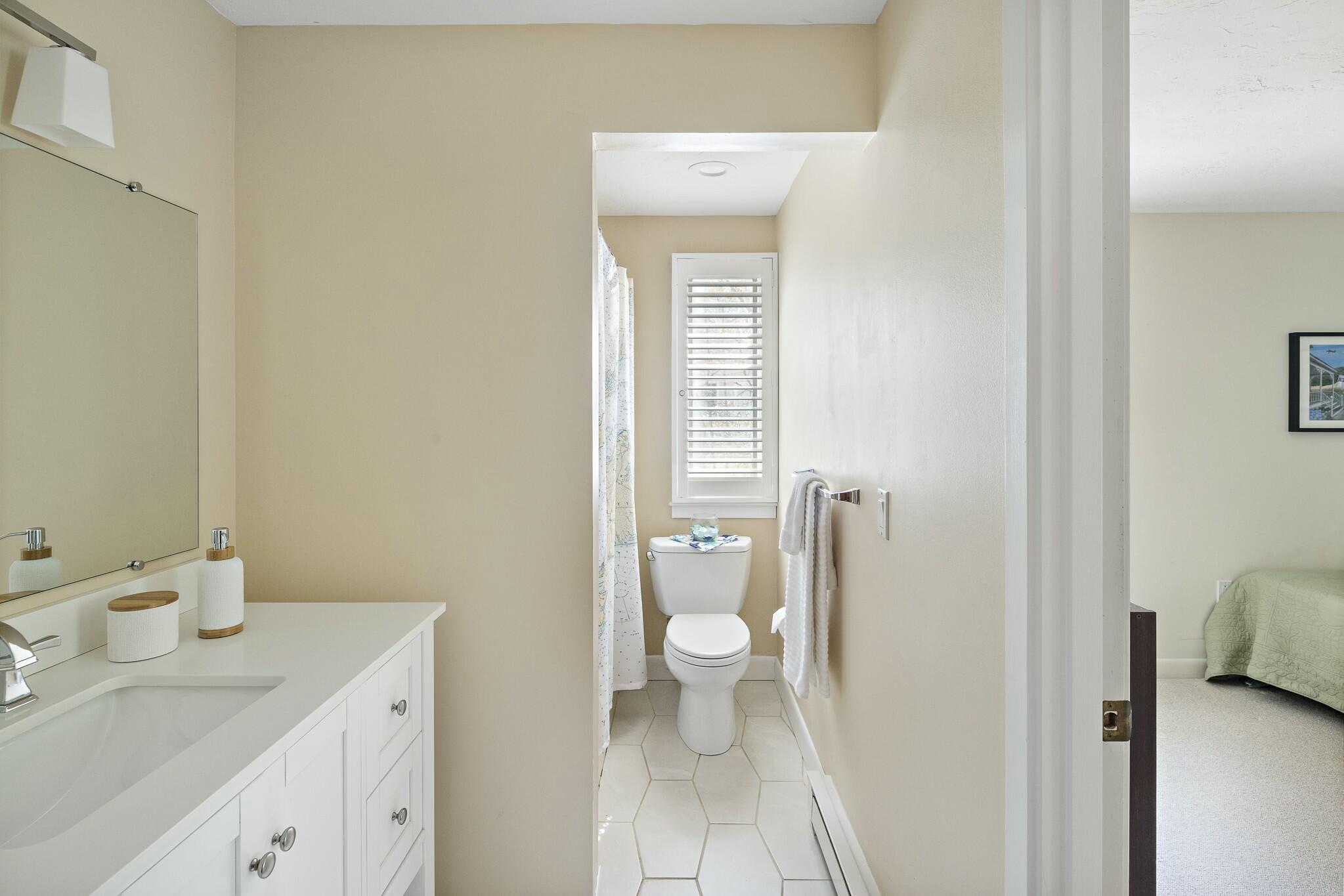 16 Major's Cove Lane Edgartown, MA 02539 - Photo 19 of 28 ...recently updated