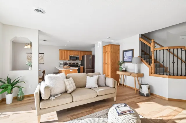 $259,999 | 4158 228th Avenue Northwest, St. Francis, MN 55070