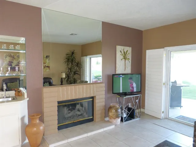 $5,200 | 221 Vista Royale Circle East, Palm Desert, CA 92211