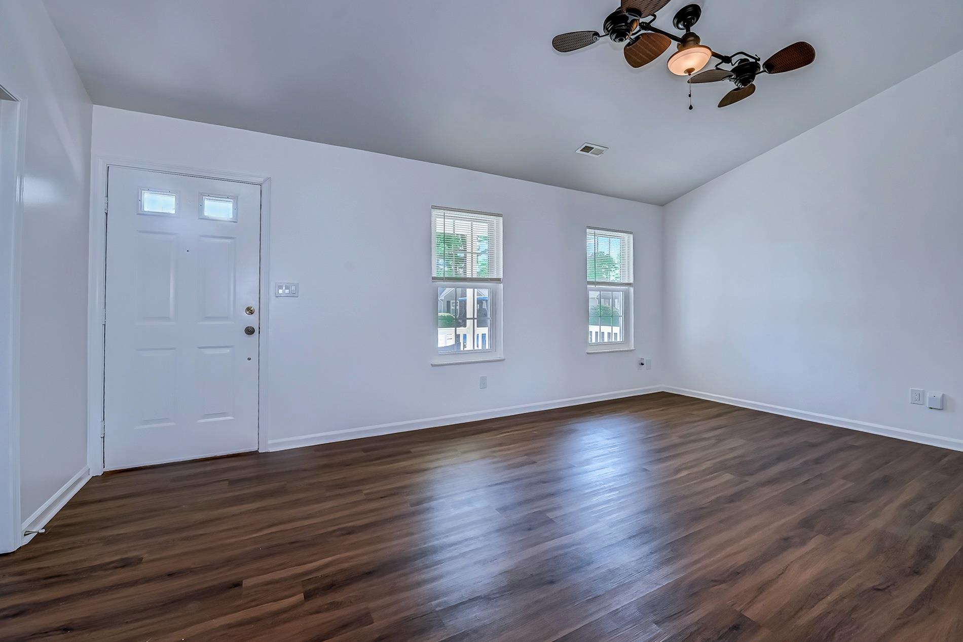 147 Woodlake Drive Murrells Inlet, SC 29576 - Photo 5 of 50