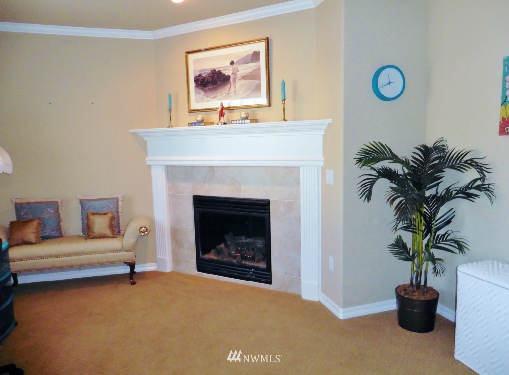 4027 215th Street Southeast Bothell, WA 98021 - Photo 13 of 17