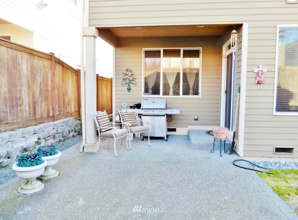 4027 215th Street Southeast Bothell, WA 98021 - Photo 9 of 17
