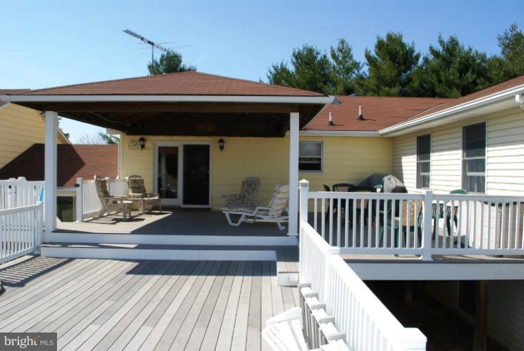 4827 Buffalo Road Mount Airy, MD 21771 - Photo 20 of 26 Exterior (Rear)