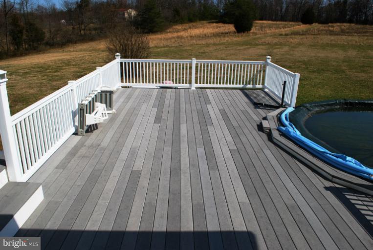4827 Buffalo Road Mount Airy, MD 21771 - Photo 22 of 26 Exterior (Rear)