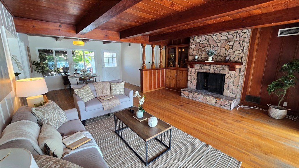 1111 Arbor Dell Road Los Angeles, CA 90041 - Photo 5 of 42