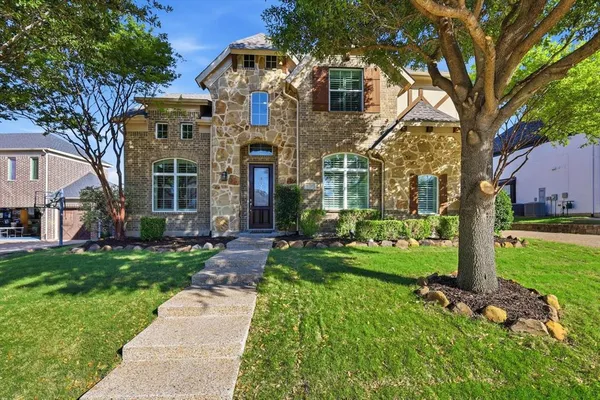$874,900 | 8705 Verona Drive, McKinney, TX 75071