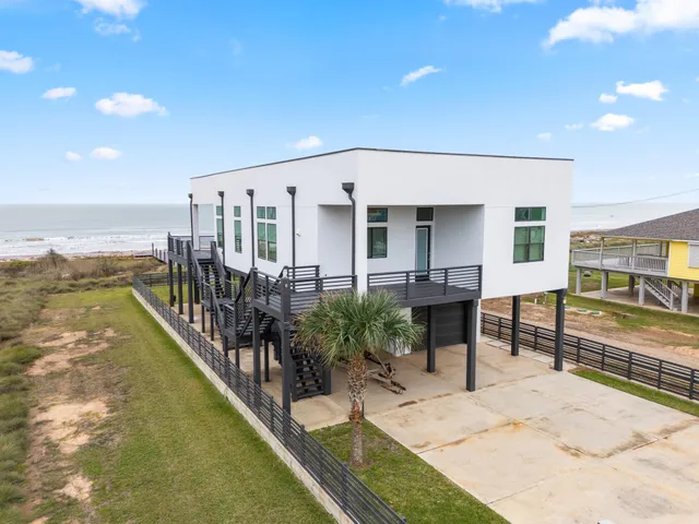 a view of a golf course