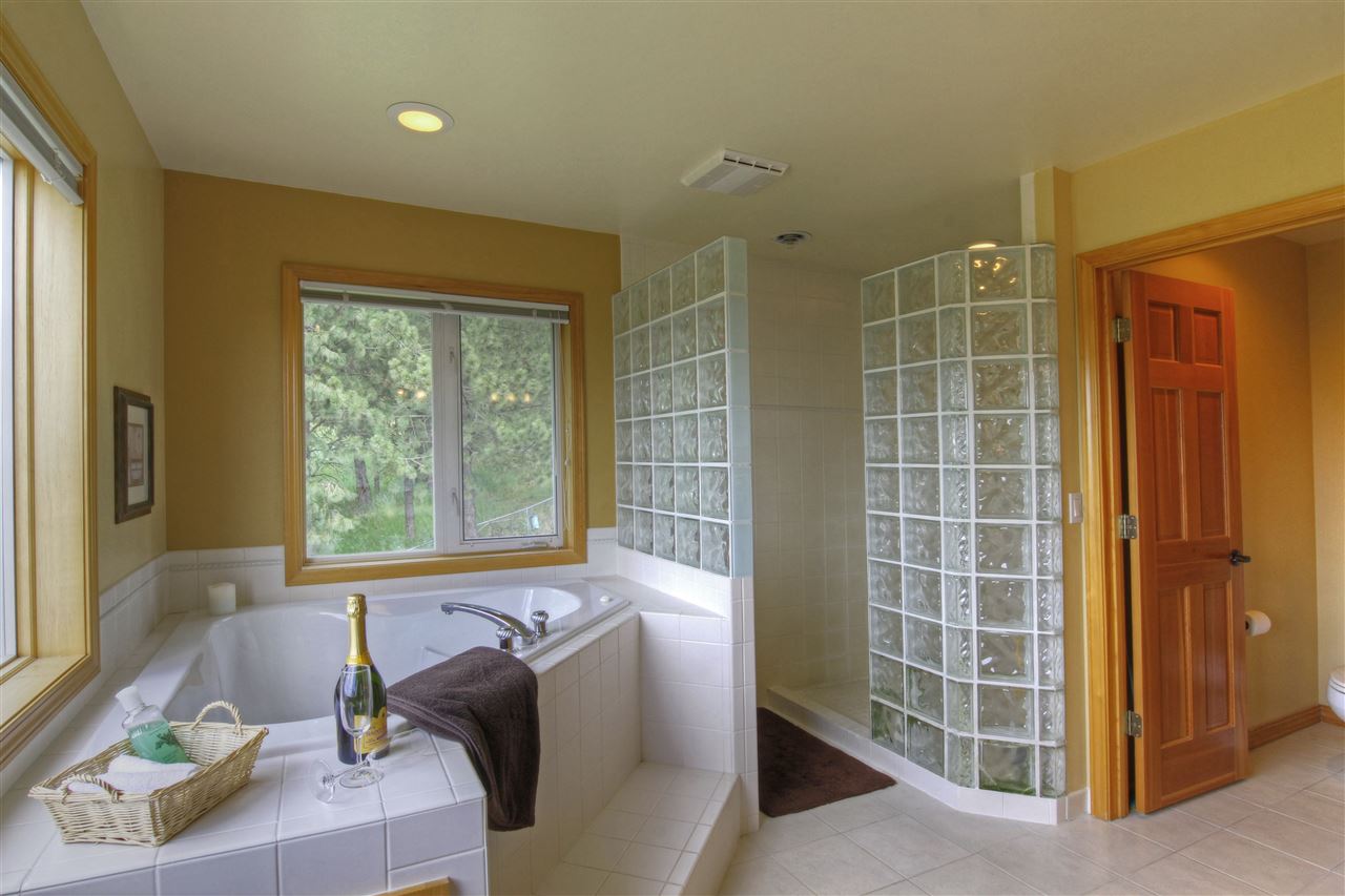 3609 South Eastern Road Spokane, WA 99223 - Photo 15 of 20