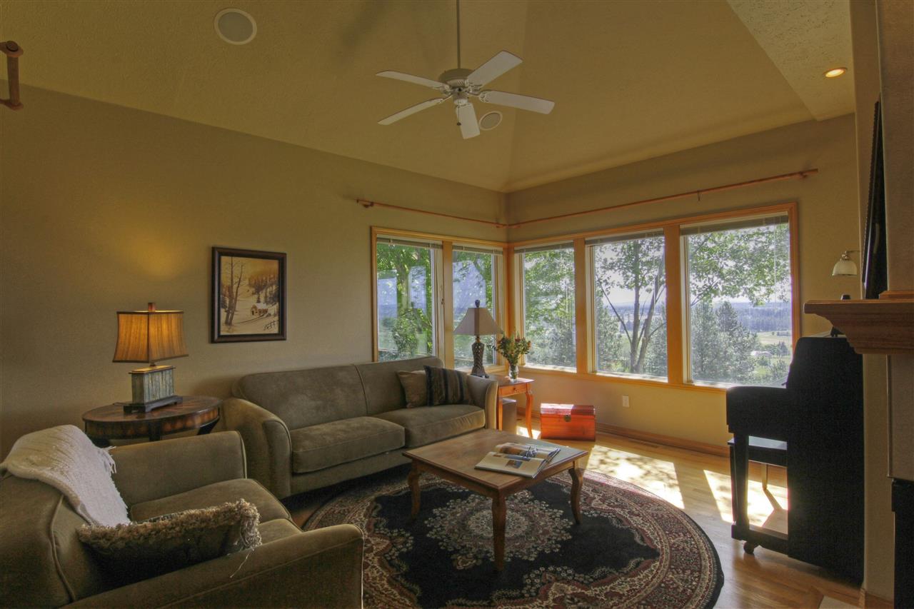 3609 South Eastern Road Spokane, WA 99223 - Photo 6 of 20