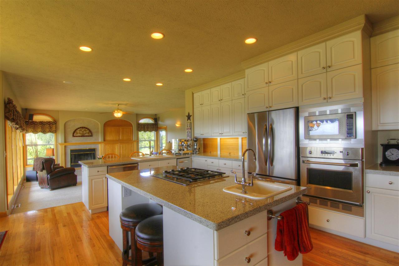 3609 South Eastern Road Spokane, WA 99223 - Photo 8 of 20