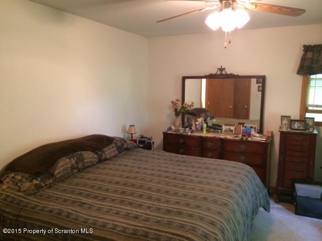 360 Overlook Road Carbondale, PA 18407 - Photo 15 of 19 Gallery Image 15