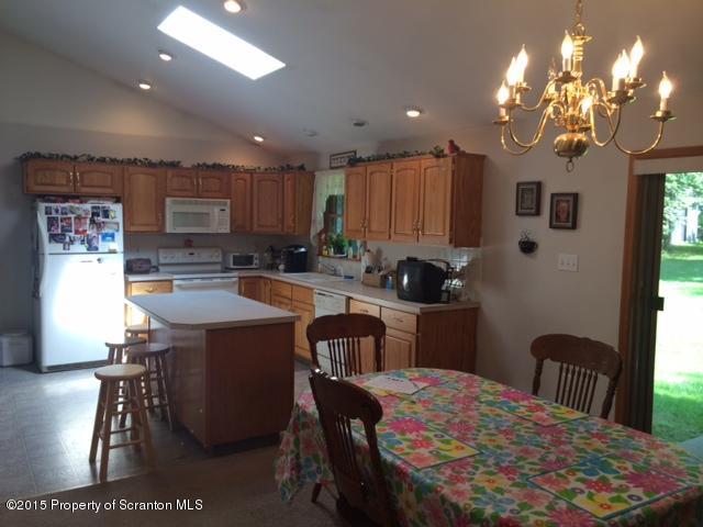 360 Overlook Road Carbondale, PA 18407 - Photo 8 of 19 Gallery Image 8