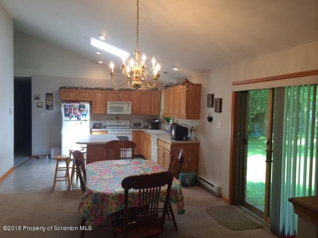 360 Overlook Road Carbondale, PA 18407 - Photo 9 of 19 Gallery Image 9