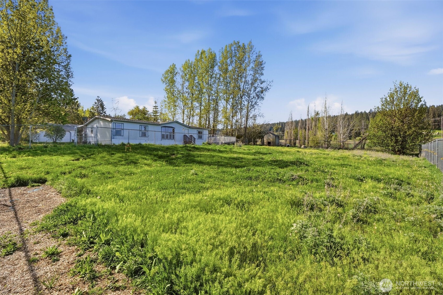 8325 East Lindgren Road Spokane, WA 99217 - Photo 26 of 32