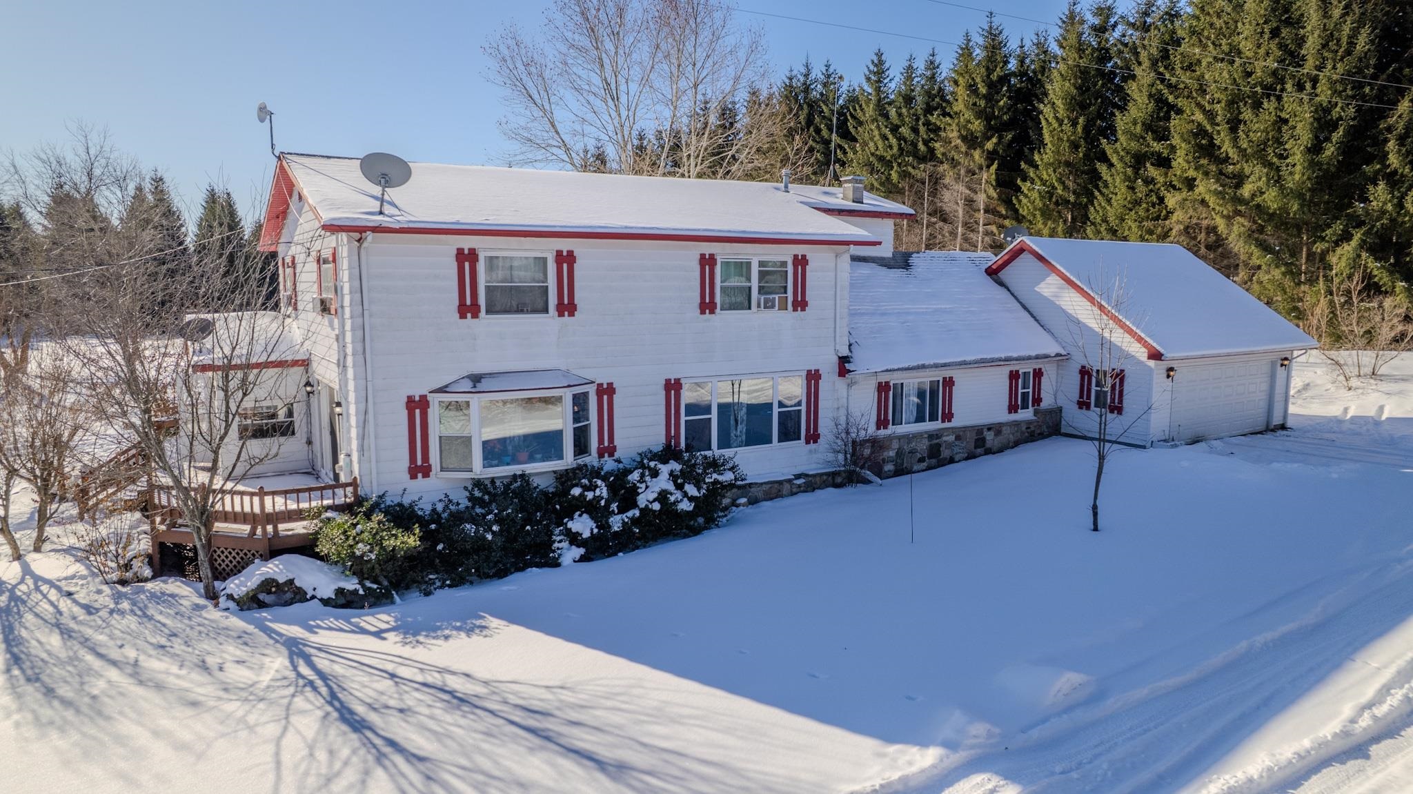 8178 East Stockwell Road Harrison, MI 48625 - Photo 1 of 89