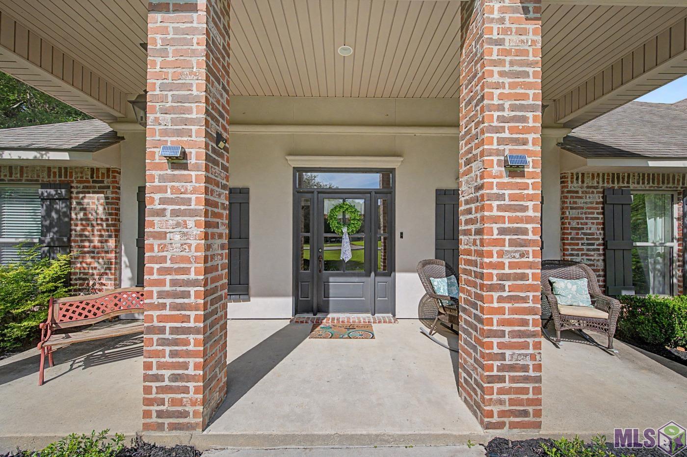 34545 Perkins Road Denham Springs, LA 70706 - Photo 4 of 44