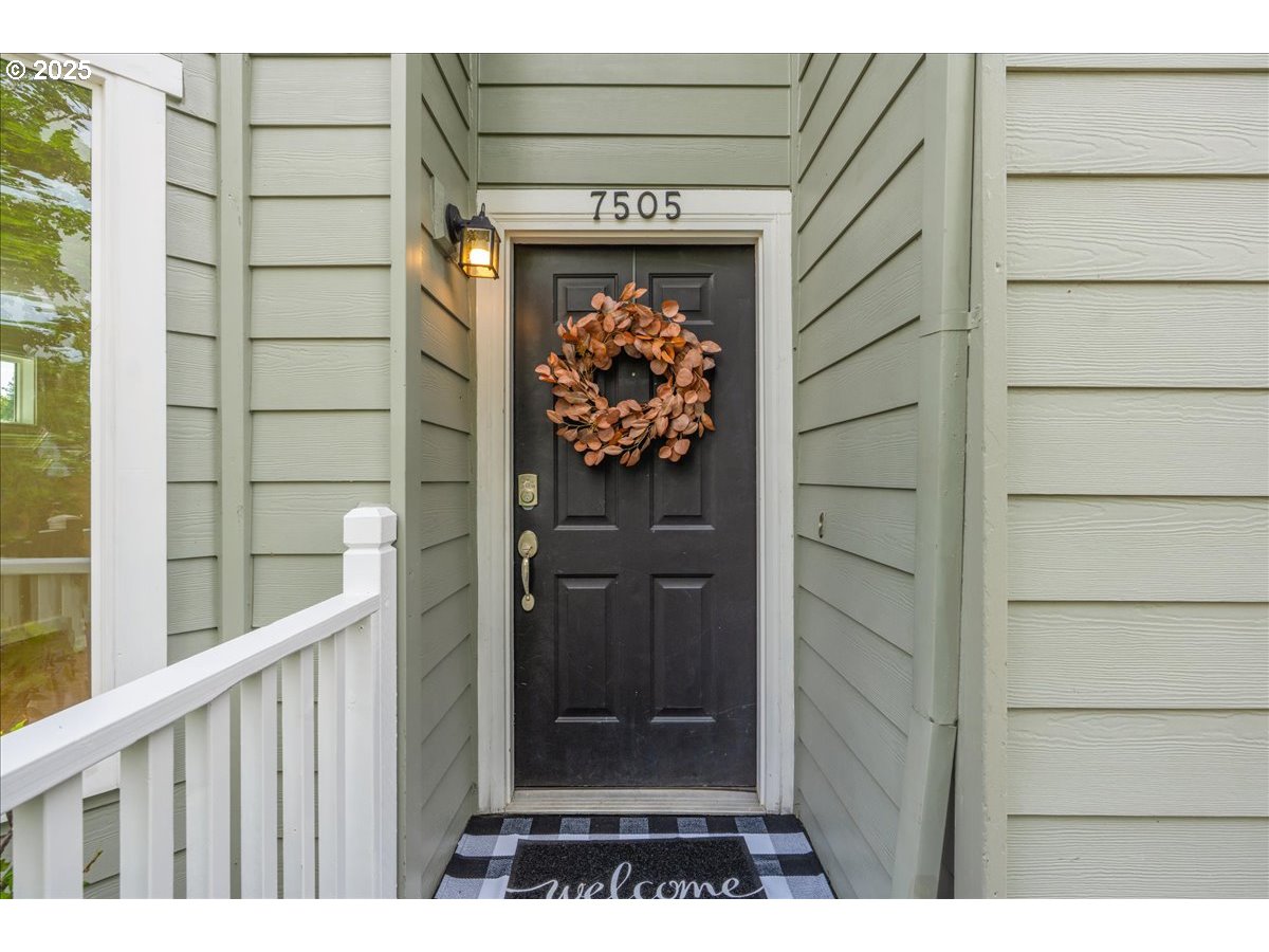 7505 Southwest Alpine Drive Beaverton, OR 97008 - Photo 3 of 48