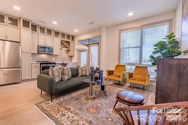 $2,874 | 13230 Ballantyne Corporate Place, Unit 119, Charlotte, NC 28277