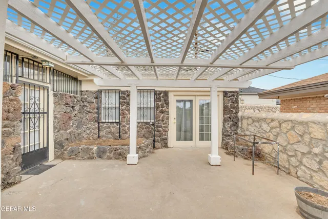 $397,000 | 356 Coral Hills Road, El Paso, TX 79912