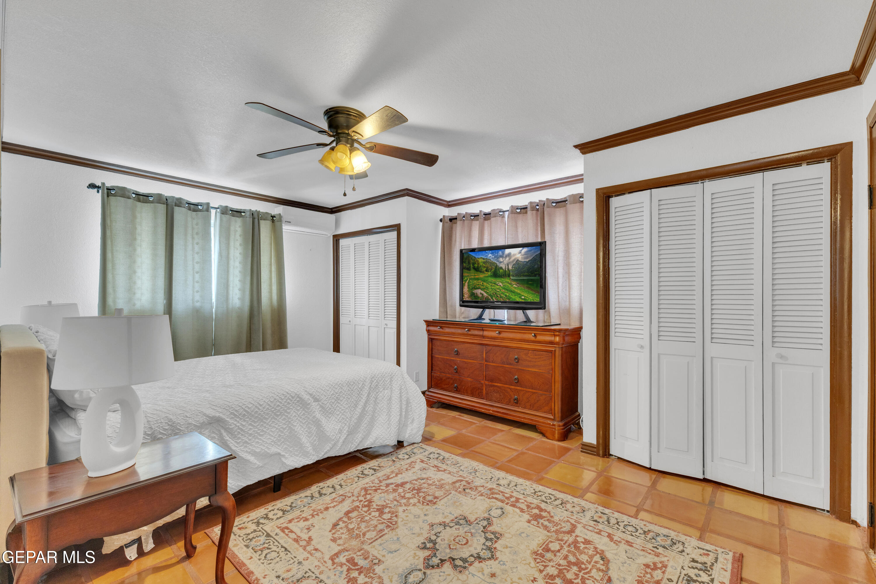 356 Coral Hills Road El Paso, TX 79912 - Photo 7 of 61 5 (1)