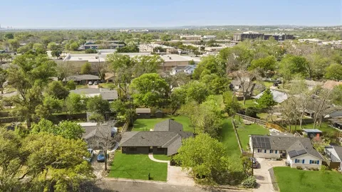 $895,000 | 2005 Pompton Drive, Austin, TX 78757