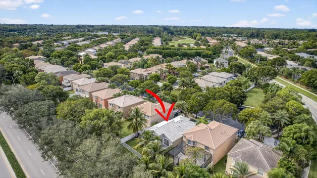 a view of a backyard with plants