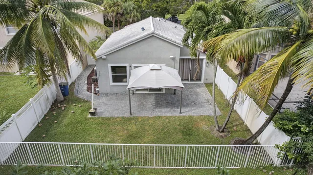 $3,400 | 1475 Running Oak Lane, Royal Palm Beach, FL 33411