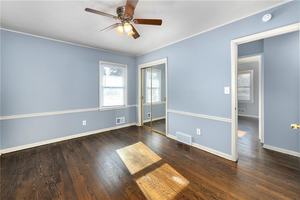 8421 Spring Valley Road Raytown, MO 64138 - Photo 22 of 35