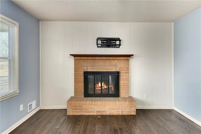 $255,000 | 8421 Spring Valley Road, Raytown, MO 64138