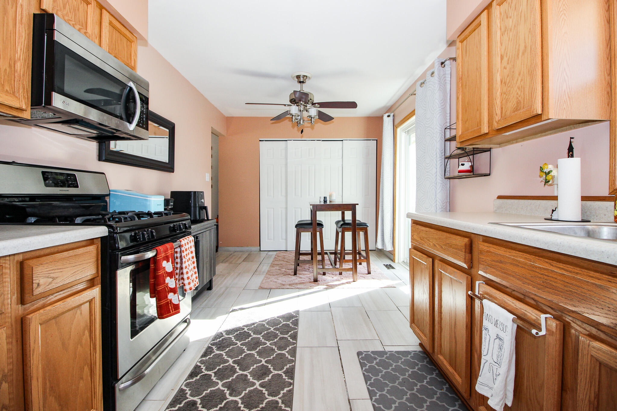 4827 East 1040th Street North Demotte, IN 46310 - Photo 10 of 19 2048x1365