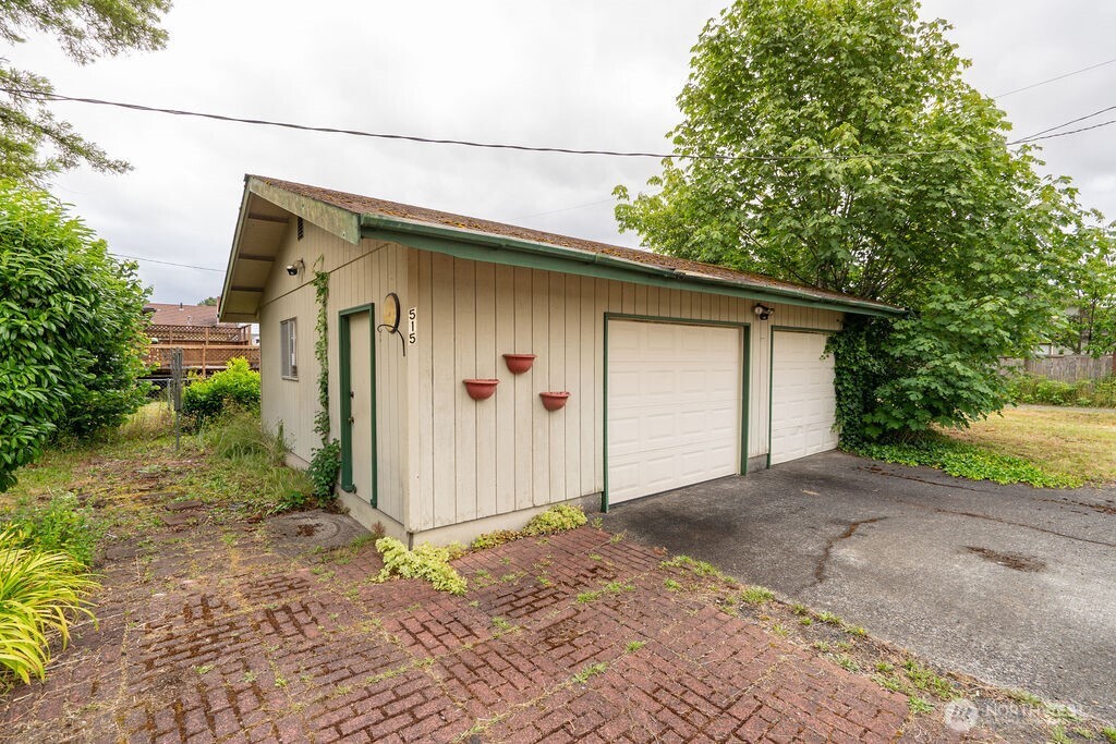515 West Anderson Street Elma, WA 98541 - Photo 22 of 29