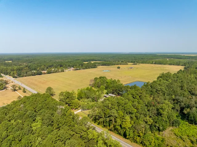 $3,295,000 | 3717 Highway 20, Freeport, FL 32439