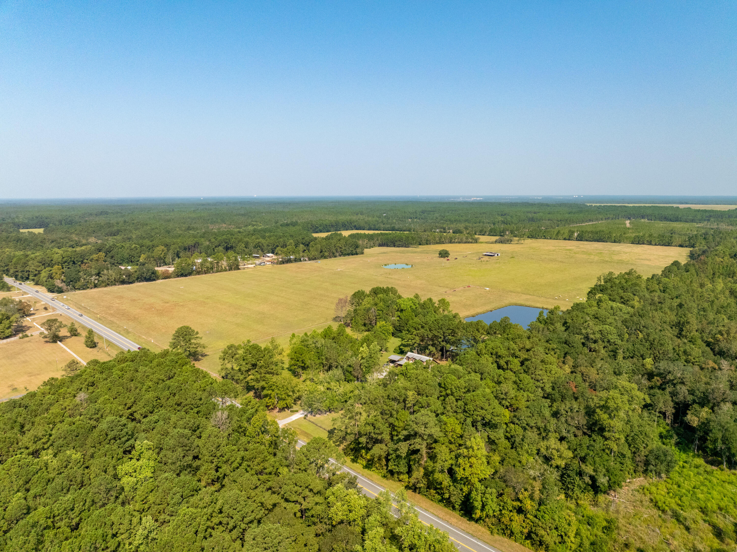 3717 Highway 20 Freeport, FL 32439 - Photo 21 of 21 a view of an ocean and beach