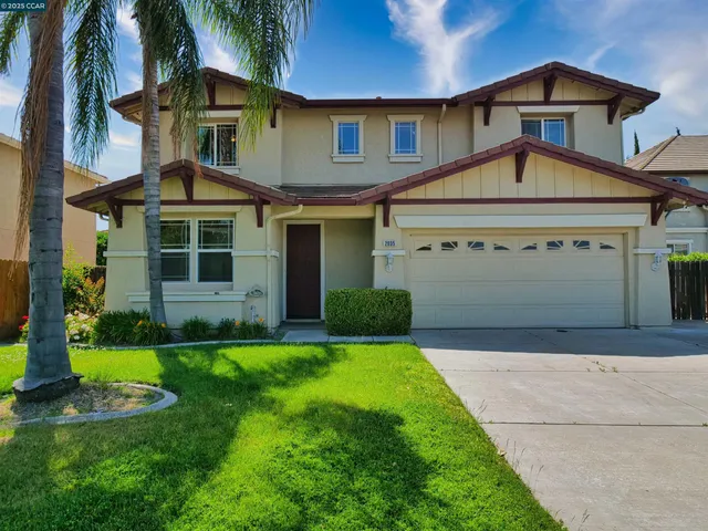 $589,900 | 2035 Pasado Avenue, Manteca, CA 95336