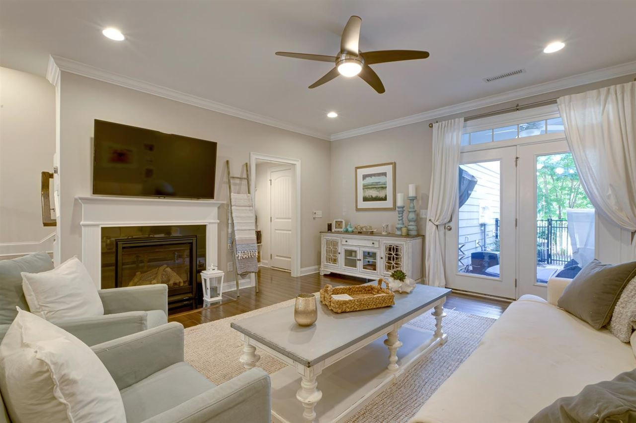708 Fallon Grove Way Raleigh, NC 27608 - Photo 14 of 30 Photo 14