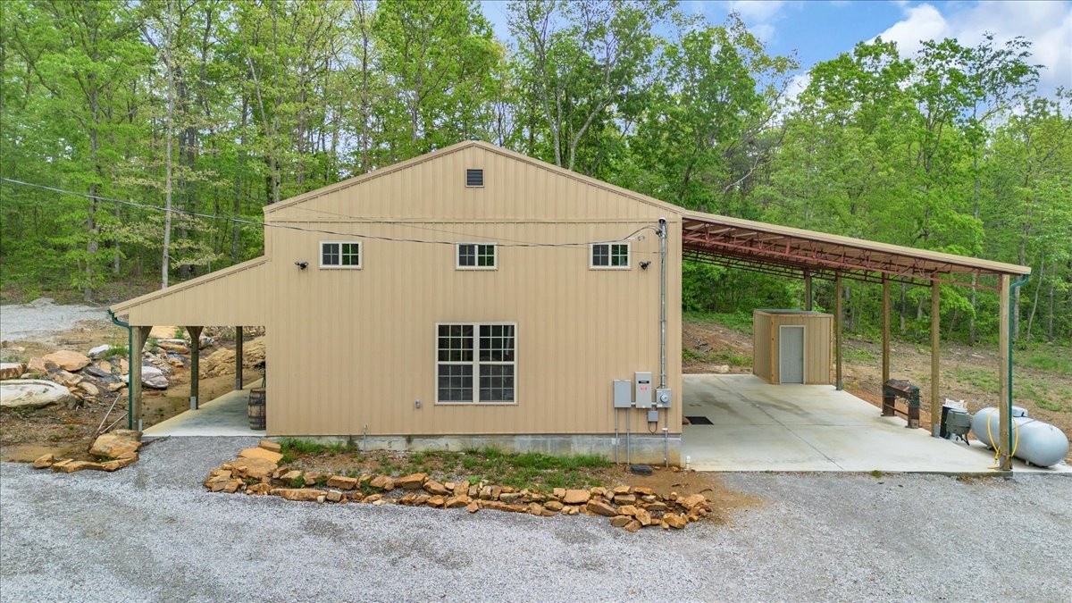 886 Hunters Ridge Drive Altamont, TN 37301 - Photo 8 of 41