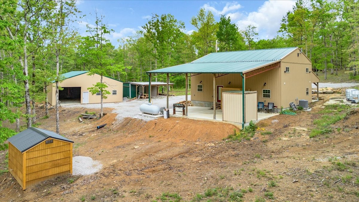886 Hunters Ridge Drive Altamont, TN 37301 - Photo 9 of 41