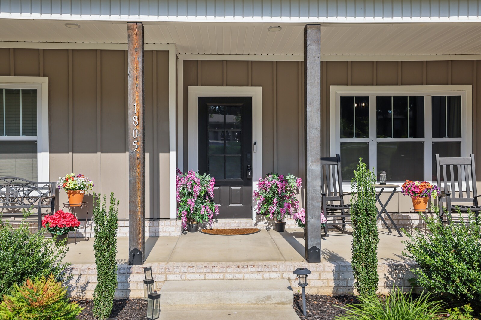 1805 Powell Road Clarksville, TN 37043 - Photo 4 of 64 Gallery Image 4