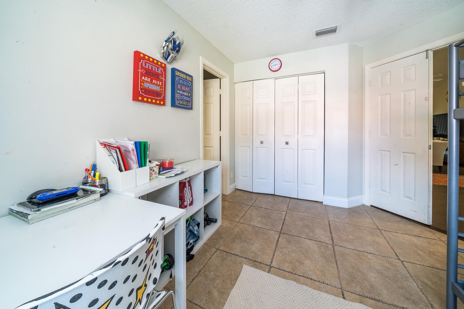 5730 Coach House Circle, Unit D Boca Raton, FL 33486 - Photo 16 of 21 5730 Coach House Cir D Boca-large-013-01