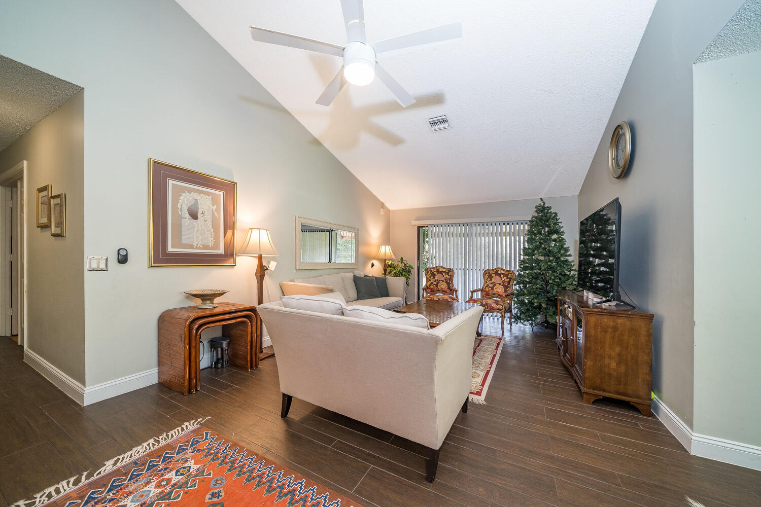 5730 Coach House Circle, Unit D Boca Raton, FL 33486 - Photo 3 of 21 5730 Coach House Cir D Boca-large-002-00