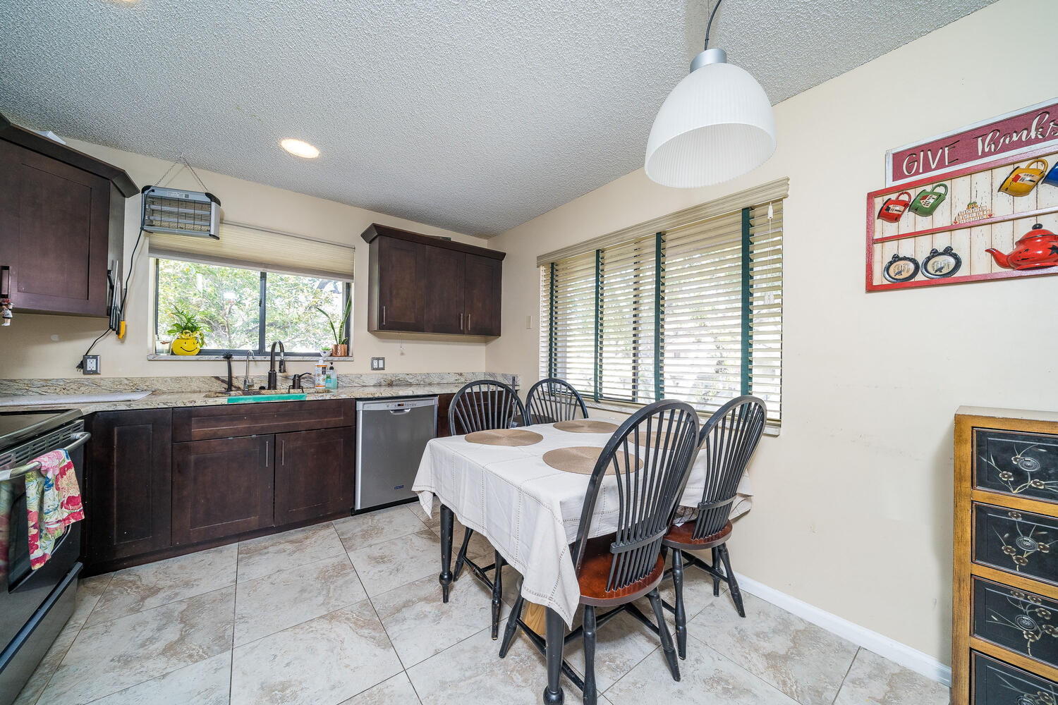 5730 Coach House Circle, Unit D Boca Raton, FL 33486 - Photo 7 of 21 5730 Coach House Cir D Boca-large-015-01