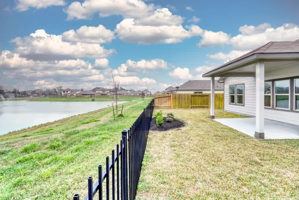 $2,299 | 201 Bryan Way, Angleton, TX 77515