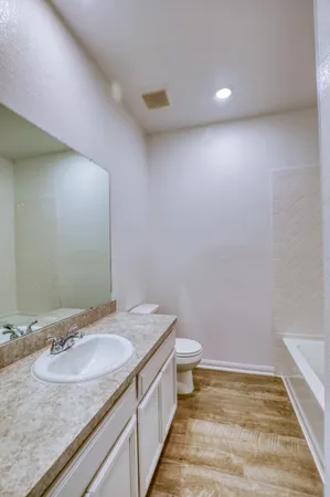 $2,299 | 201 Bryan Way, Angleton, TX 77515