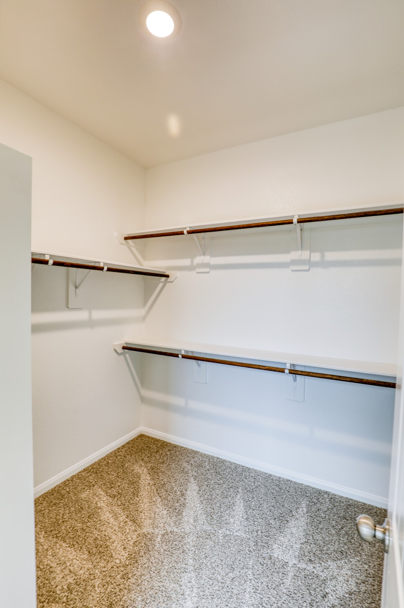 201 Bryan Way Angleton, TX 77515 - Photo 26 of 38 a view of small space