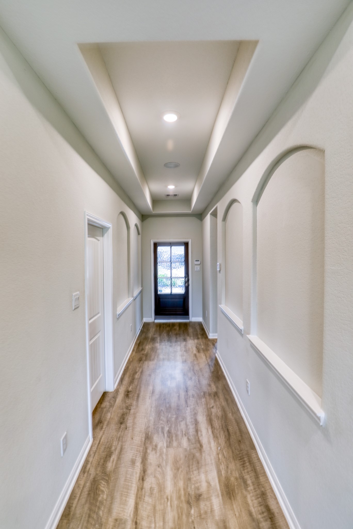 201 Bryan Way Angleton, TX 77515 - Photo 33 of 38 a view of entryway