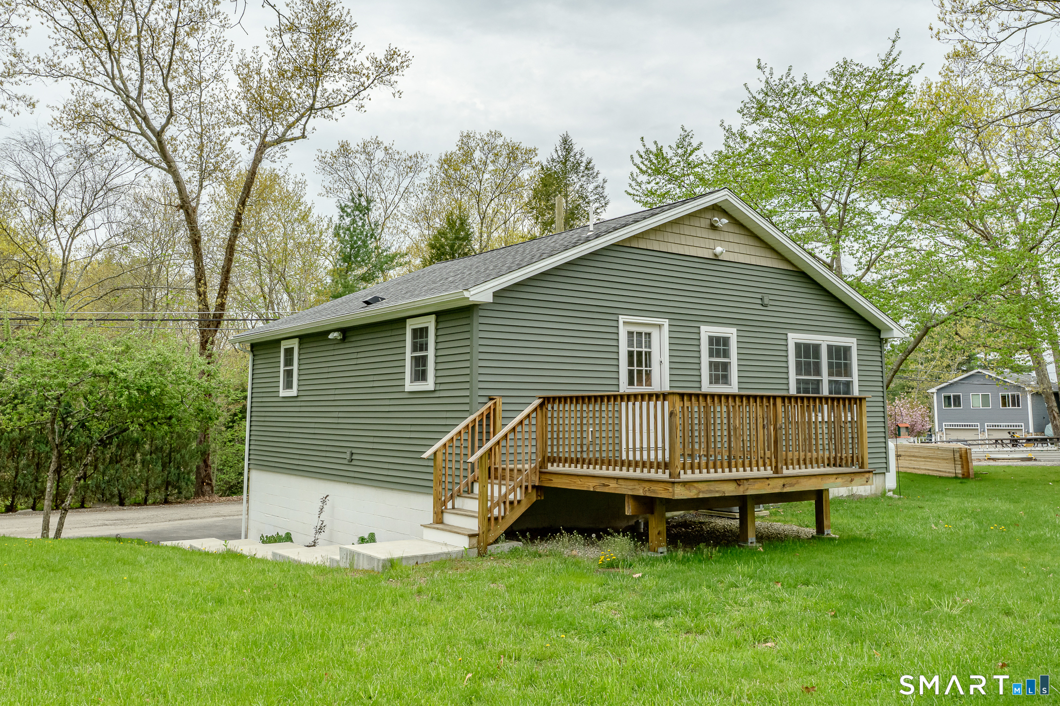 11 Breaults Landing Road Thompson, CT 06277 - Photo 1 of 31